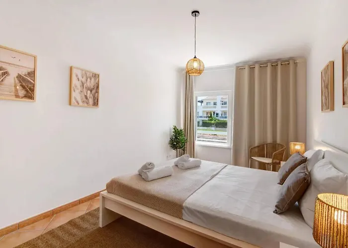 Appartement T3 G Alfarrobeira *
