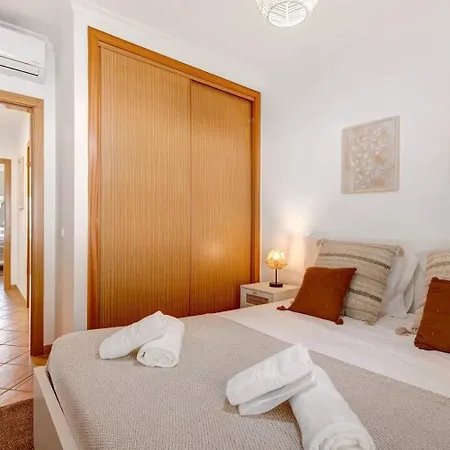 T3 G Alfarrobeira Daire *